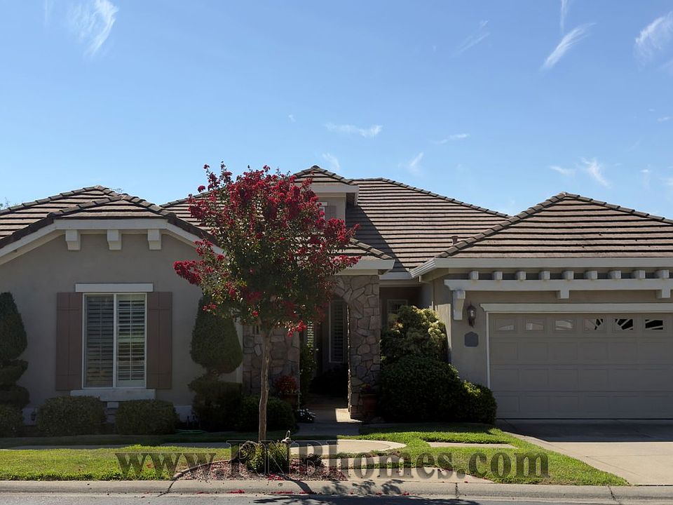 1st image of 121 Dunbarton Ct