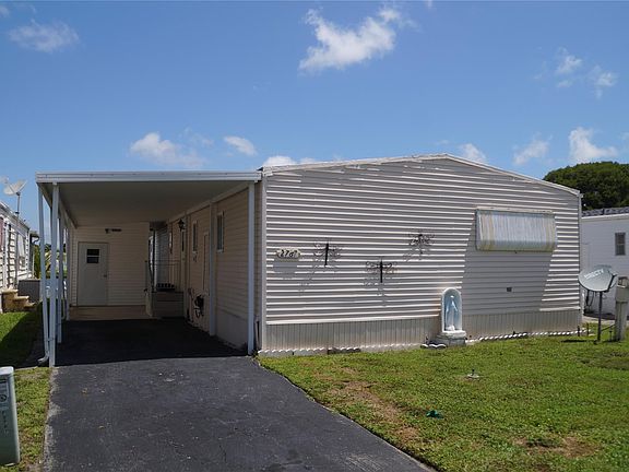 4th image of 2767 E Marina Drive
