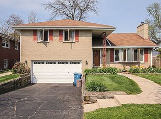 104 S Linden Ave, Elmhurst, IL