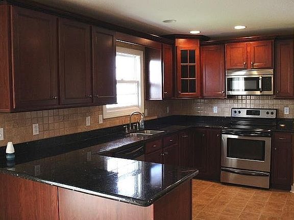 3rd image of 1177 Meadow Knoll Ln