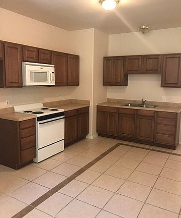 4th image of 507 W Norwood Ct