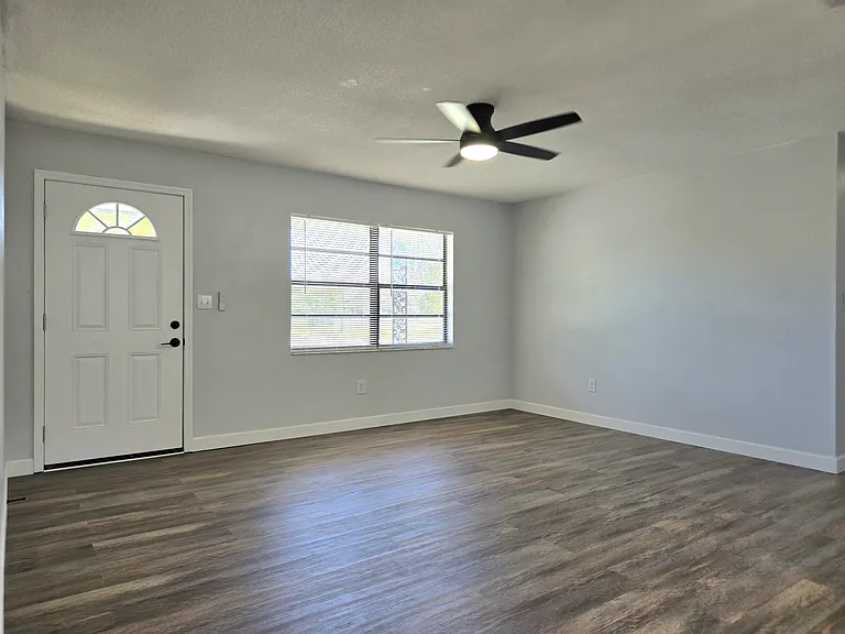 748 Detour Rd — Photo 4