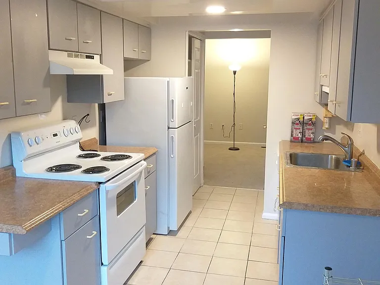 8515 Rhode Island Ave — Photo 16