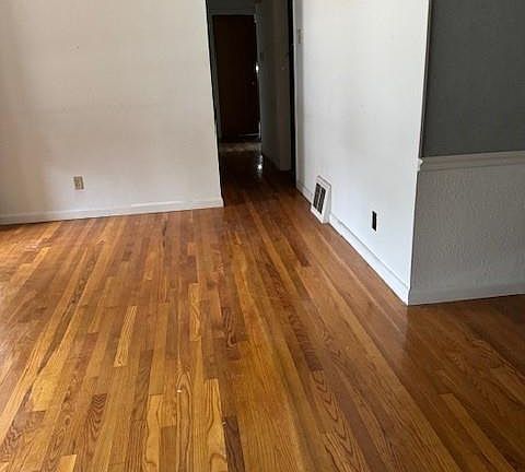 5th image of 67 Forestwood Dr