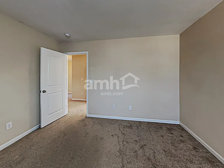 4 Bolter Ct — Photo 13