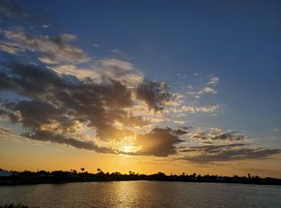 313 SE 18th Ave, Cape Coral, FL 33990