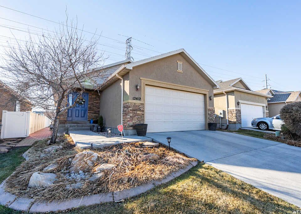 1st image of 12412 S Mossberg Dr
