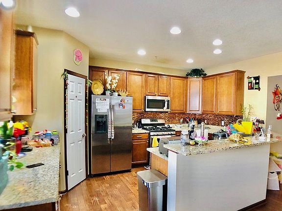3rd image of 9565 Madison Dr APT 2