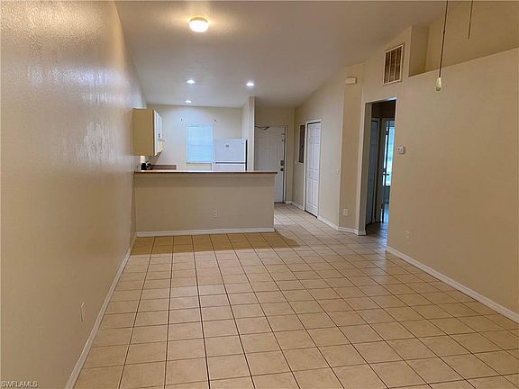 5th image of 1418 W 12th St #1418