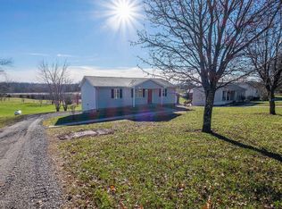 328 Hunter Rd, Taylorsville, KY 40071
