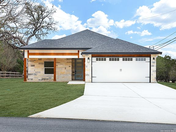 5th image of 235 Creekwood Dr