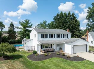 4390 Birch Cir, North Olmsted, OH 44070