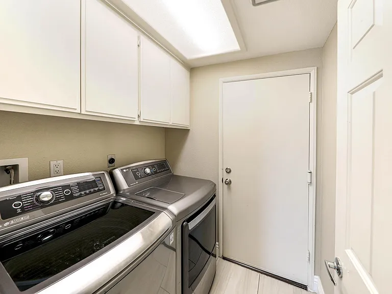 25721 Weston Dr — Photo 23