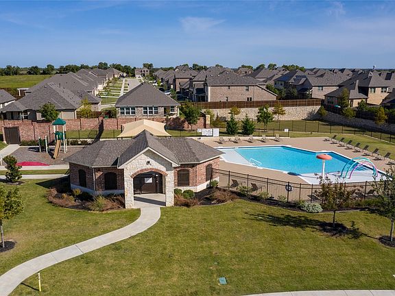7th image of this home