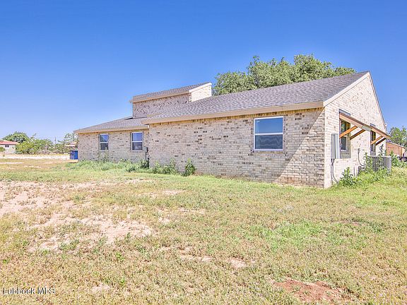3rd image of 16211 County Road 2170