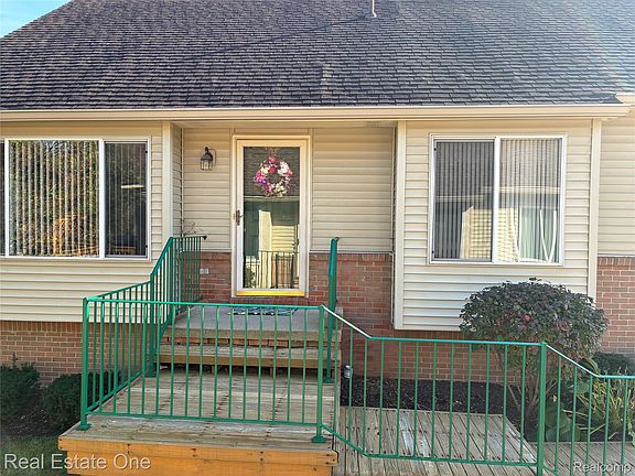 2nd image of 1040 Bird Song Ln
