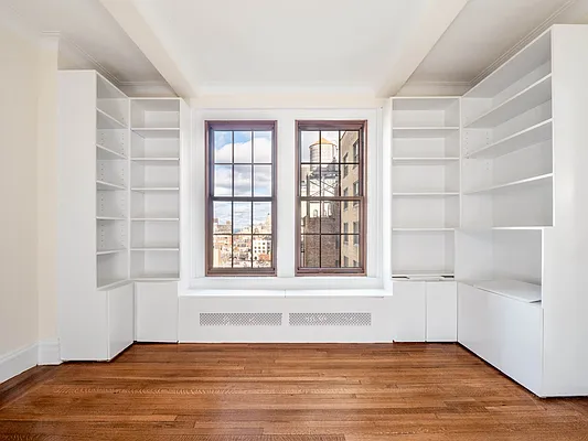 Rented by City Connections Realty | media 8