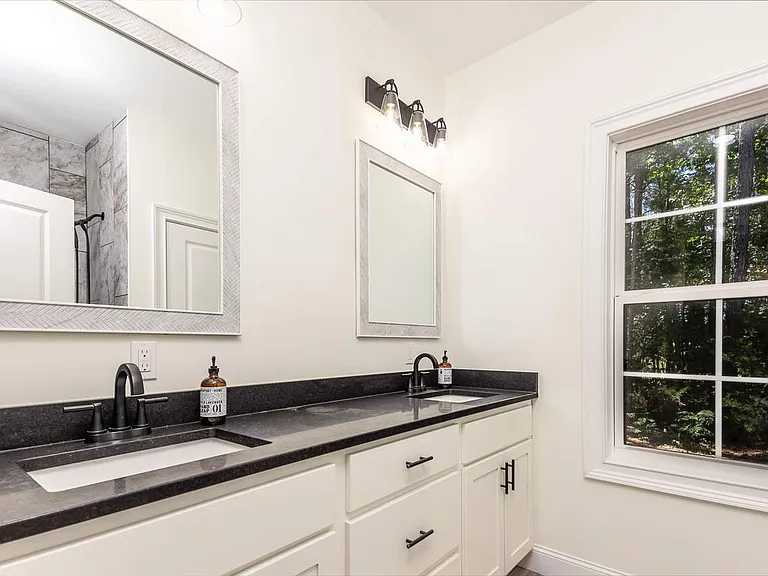 10 Deer Park Dr — Photo 14
