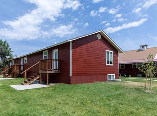 760 Canyon St APT 1, Lander, WY 82520