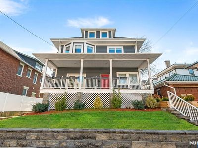 19-21 78th St, North Bergen, NJ, 07047