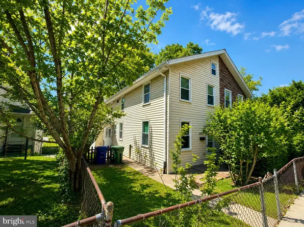 3632 Ash St, Baltimore, MD 21211