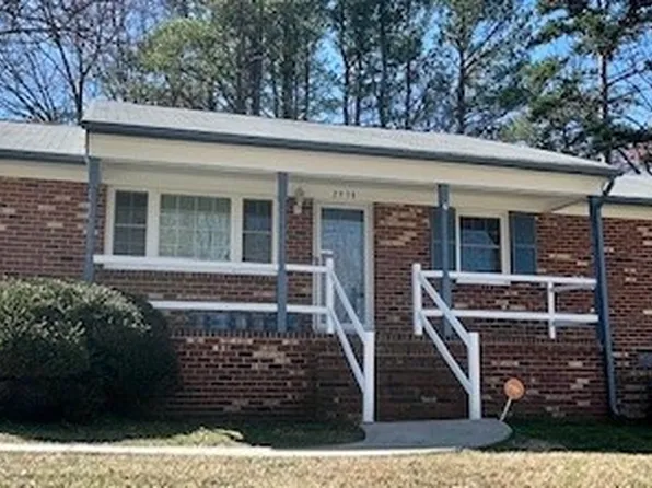 2930 Delfin Rd, Midlothian, VA 23112