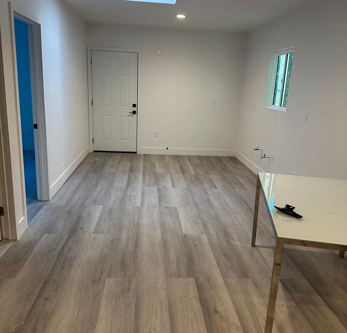 2 bed, 2.5 bath, 1200 sqft, $3,500 — Photo 4