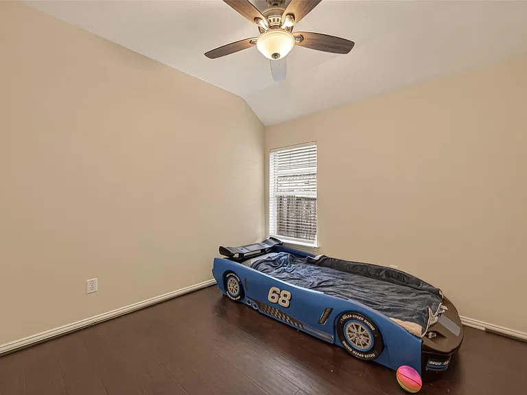 23222 Century Plant Dr — Photo 20
