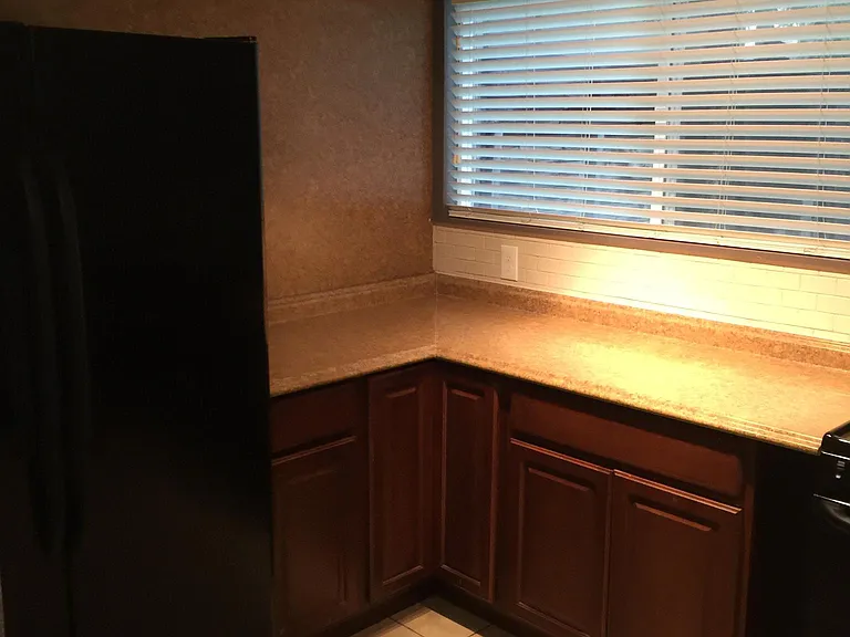 1623 Grove St #2 — Photo 3