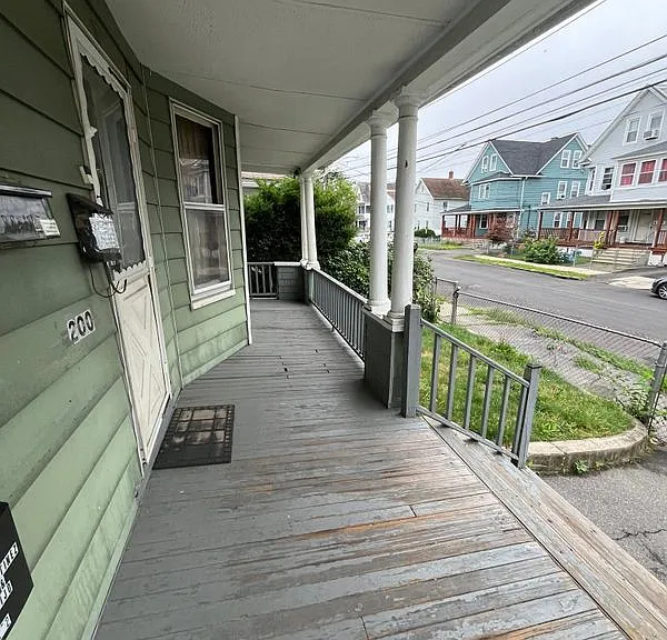 200 French St — Photo 16
