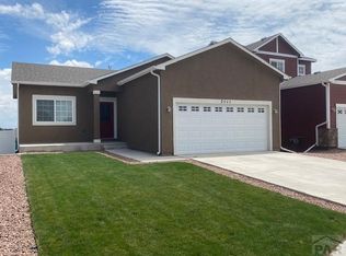 2111 Oneal Cir, Pueblo, CO 81004