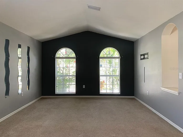 11355 Flora Springs Dr — Photo 5