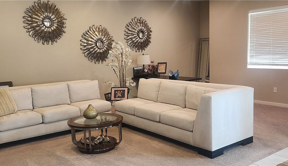 2nd image of 381 E Rancho Dr