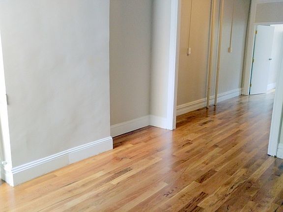 4th image of 428 Bleecker St #303R