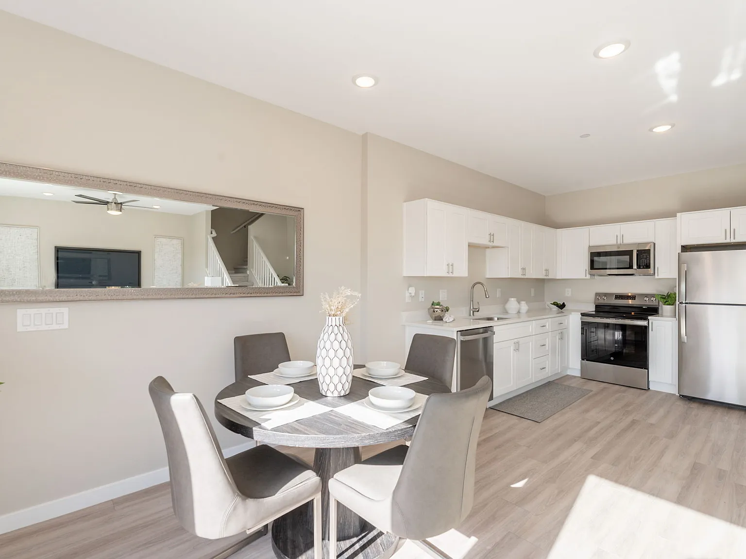Parkview Townhomes — Photo 2