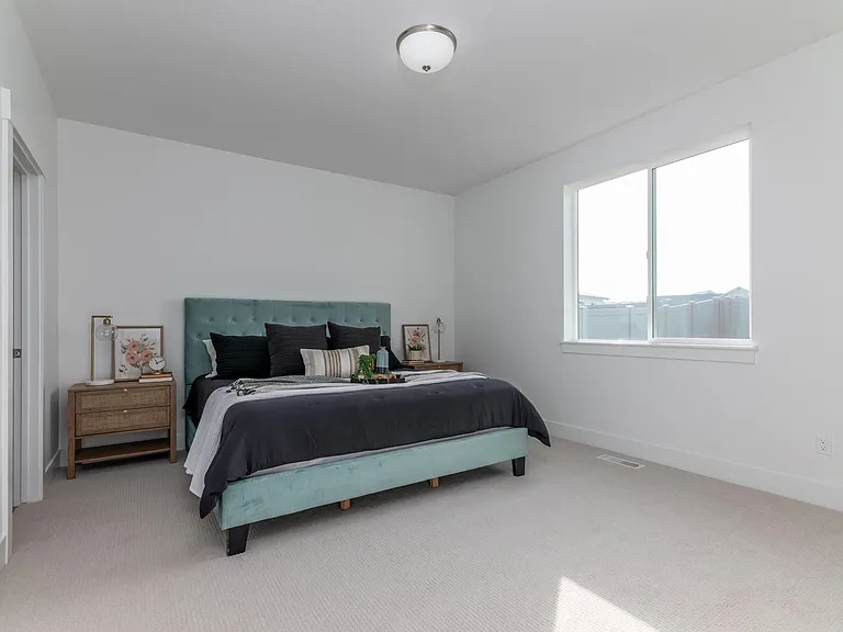 1761 W Arya St — Photo 10