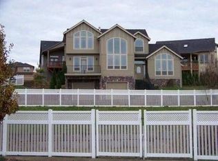2004 S 16th Dr, Ridgefield, WA 98642