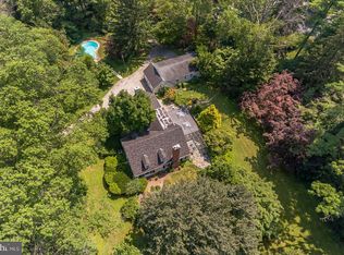 743 Parkes Run Ln, Villanova, PA 19085