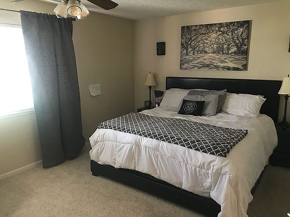 4th image of 8190 Canyon Oak Dr