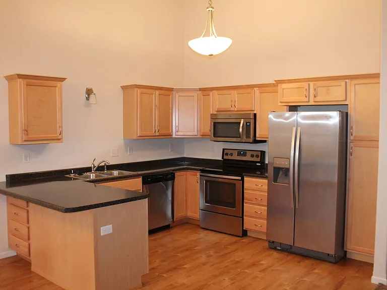 Westport Beach Townhomes — Photo 30