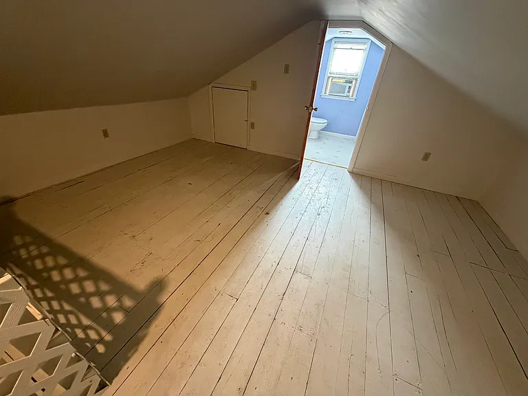 1205 E Wyomissing Blvd — Photo 13