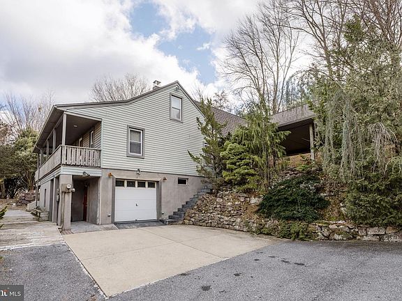 2nd image of 130 Resh Rd