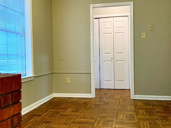 6359 Thornfield 6