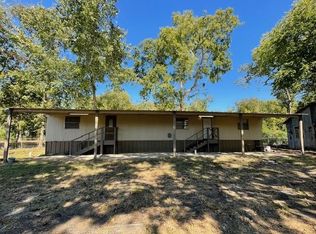 307 Prairie St #B, Highlands, TX 77562