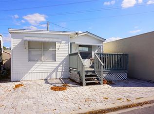 21131 Lazy Days Cir, Lutz, FL 33558