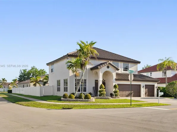 17900 SW 4th Ct, Pembroke Pines, FL 33029