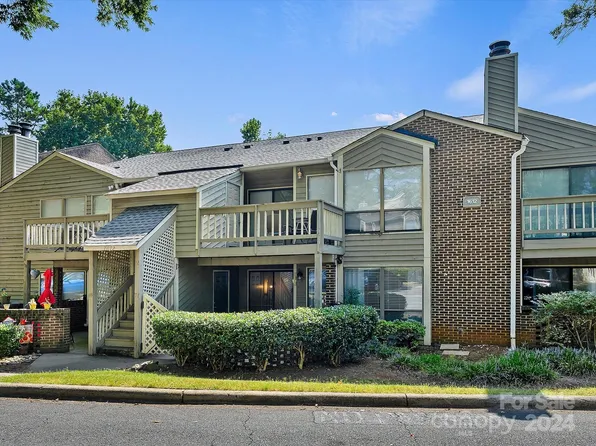 1612 Sharon Rd W APT 71, Charlotte, NC 28210