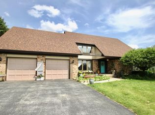 1490 Heather Ct, Davis, IL