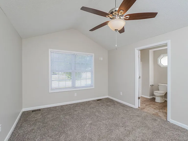 9906 Brooks Bend Rd — Photo 10