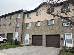 1121 Sandhurst Cir #35, Toronto, ON M1V 1V4